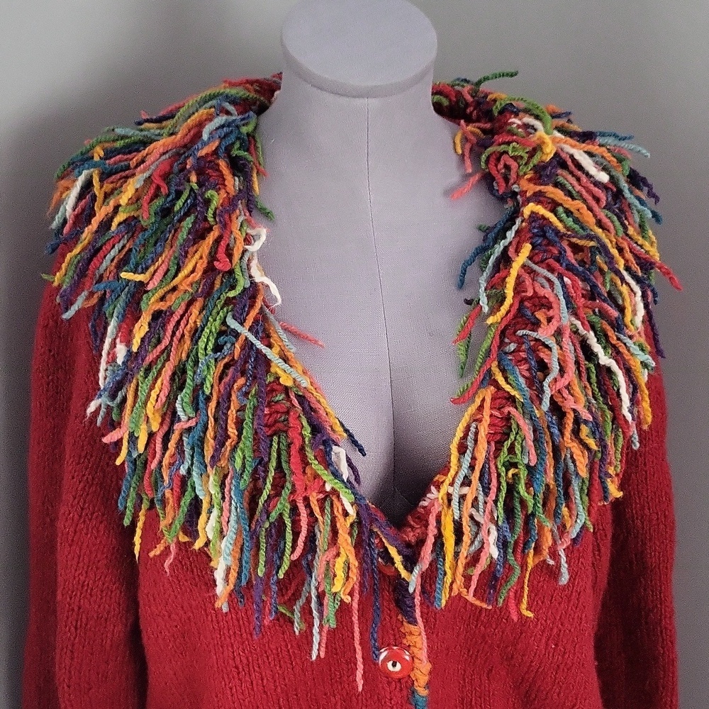 Invisible World 100% Wool Hand Knit Cardigan - Made in Bolivia - Picture 3 of 15